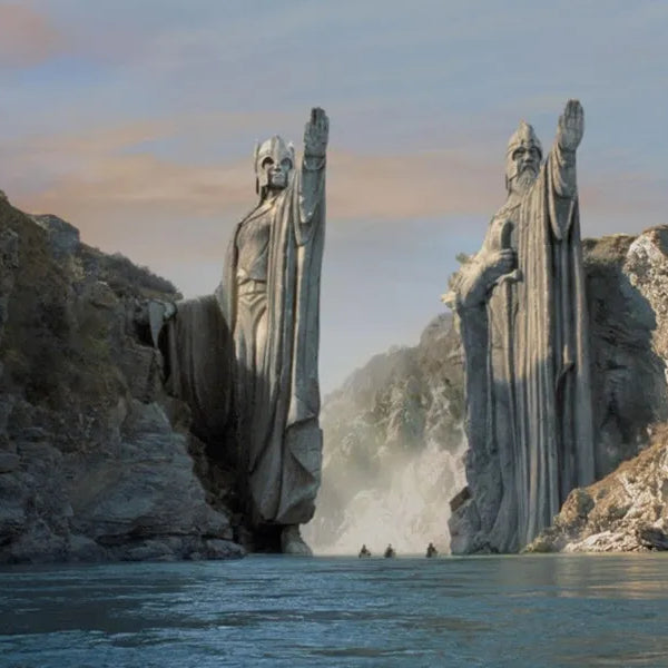 Action Figure Réplicas Estatuas Argonath de O Senhor dos Anéis